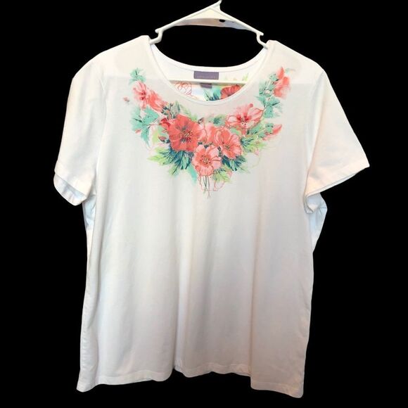 Laura Scott Tee white with pink and green floral pattern below neck XL - Picture 7 of 7